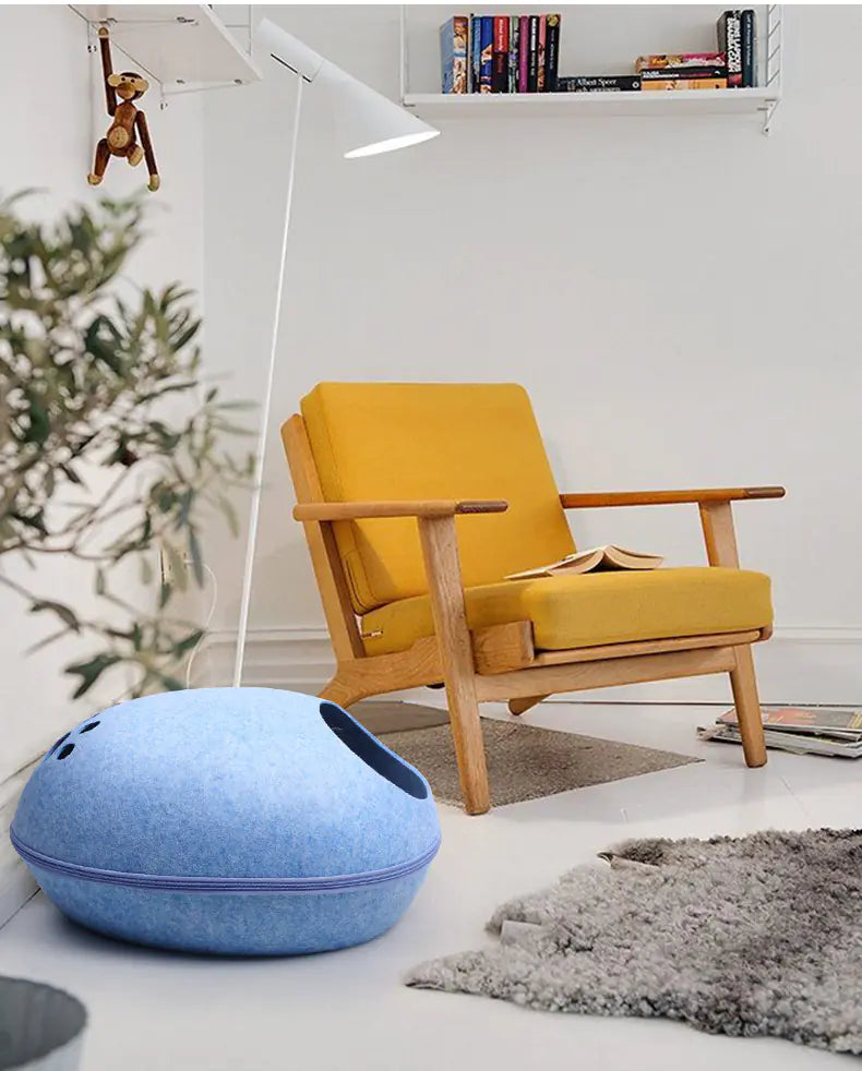 Washable Felt Cat Cave with Semi-Closed Design